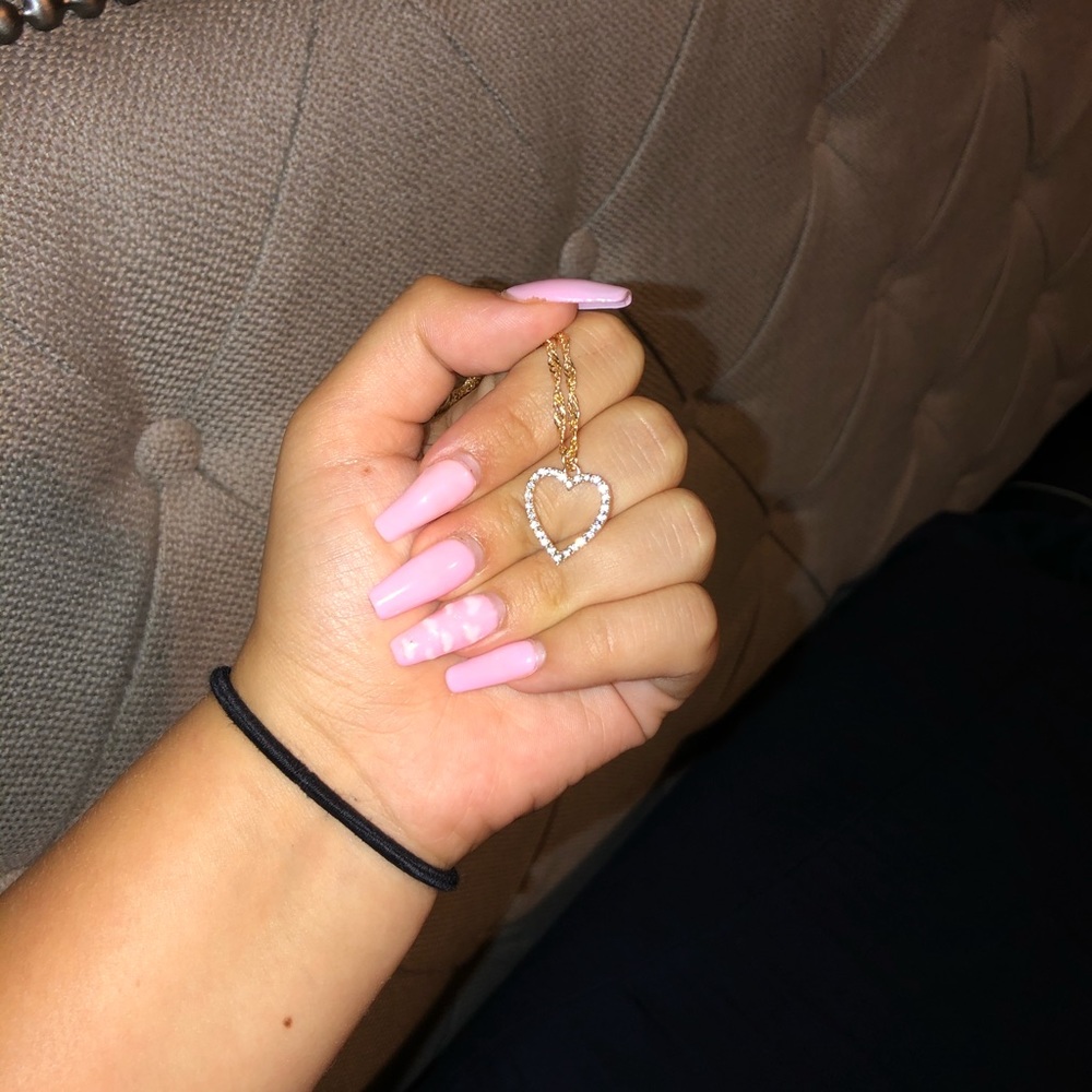 heart pendant necklace